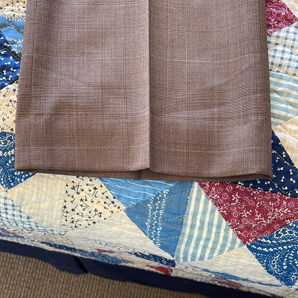 Roundtree & Yorke travelSmart pant, 36x32, flat front with pockets, no cuff, tan - Picture 5 of 5